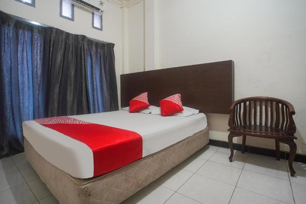 Super Oyo 3323 Icha 2* Makassar