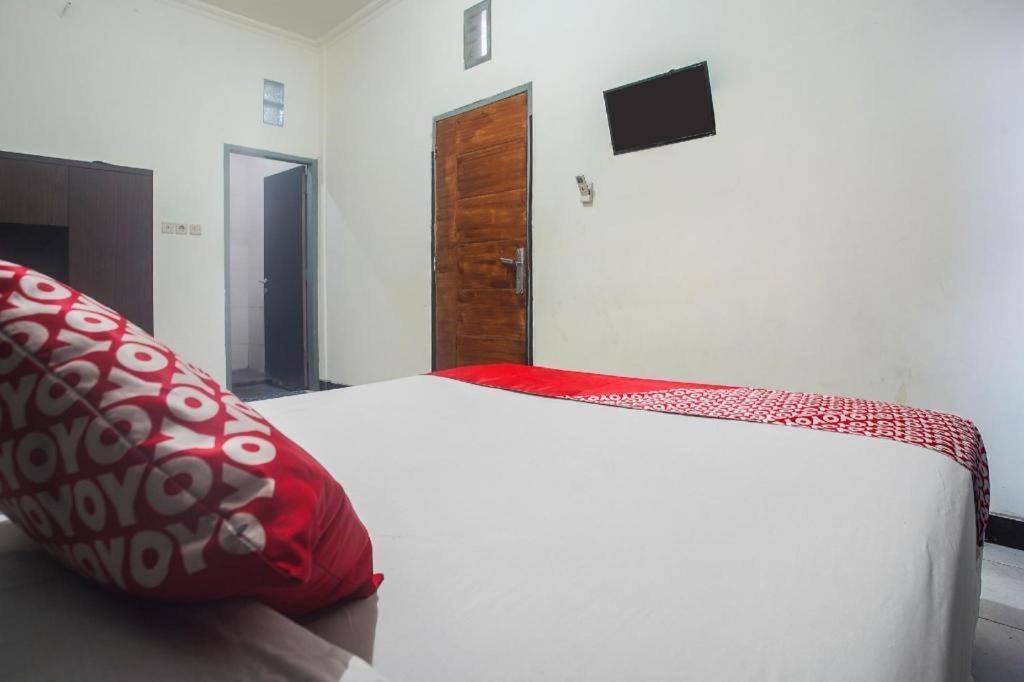 Super Oyo 3323 Icha Makassar